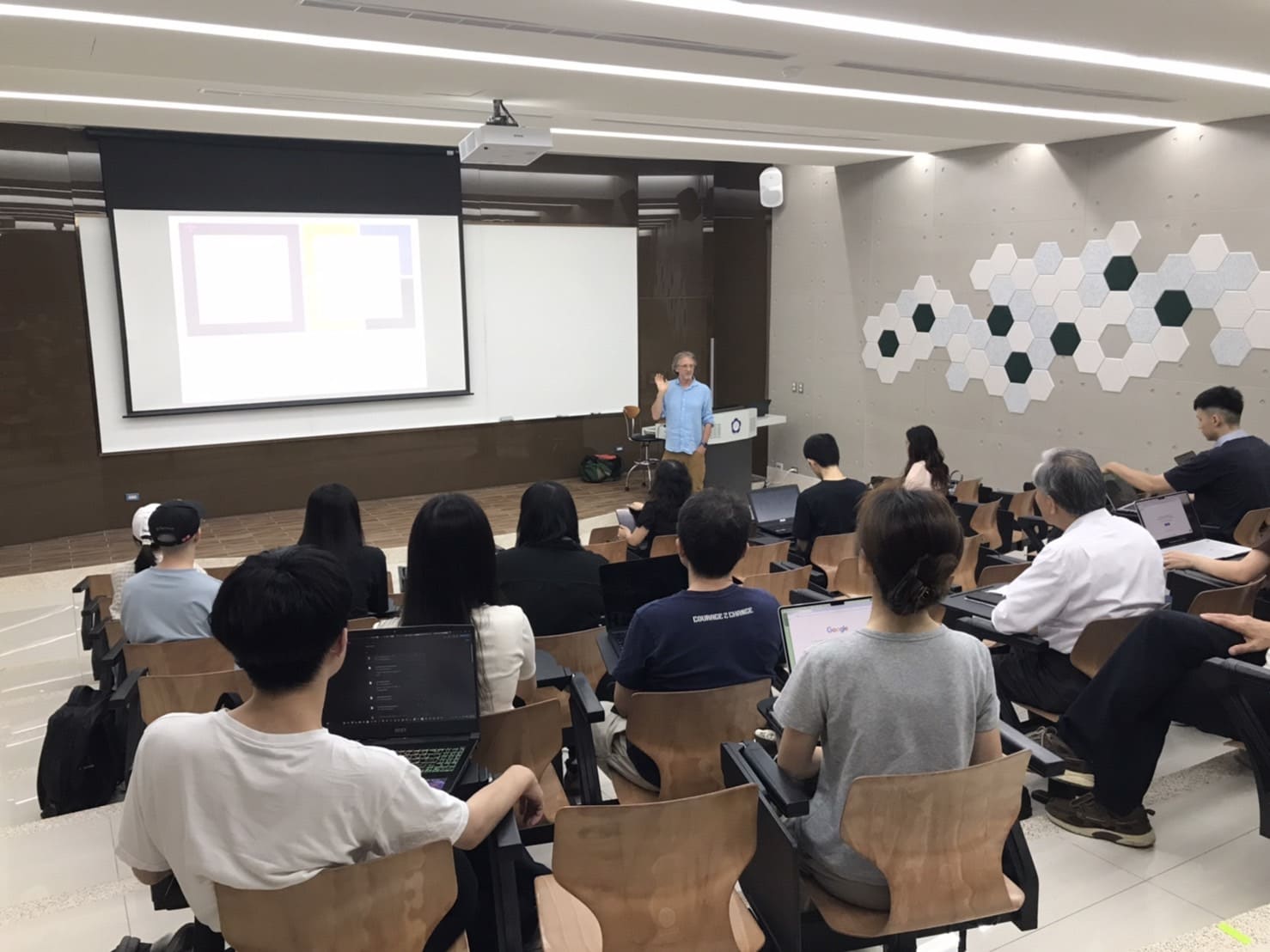 2025/5/23Reconciling Dynamical and Computational Models當哲學遇上神經科學：動態模型與計算模型的調和